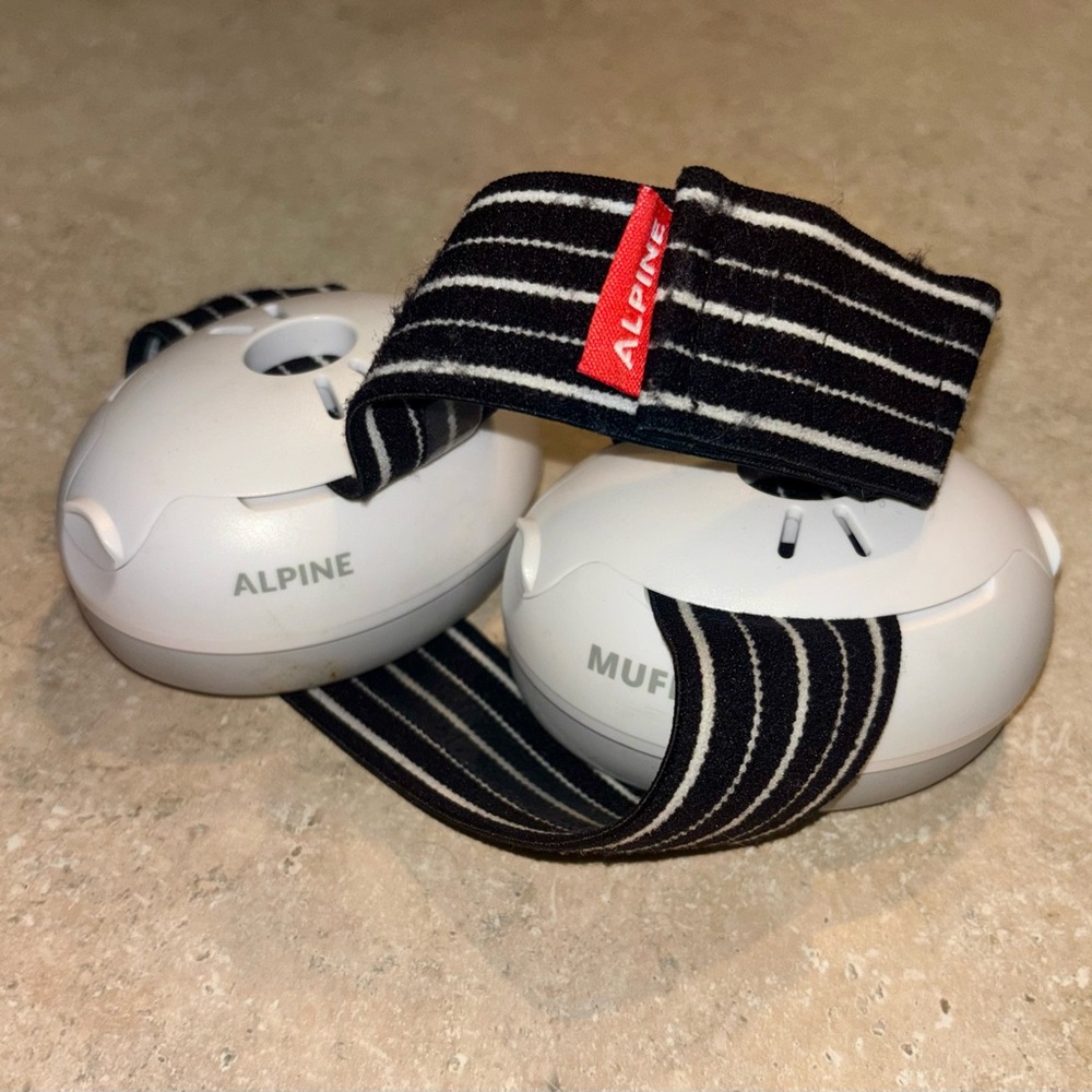 Alpine MUFFYbaby ear protection for infants/toddlers
